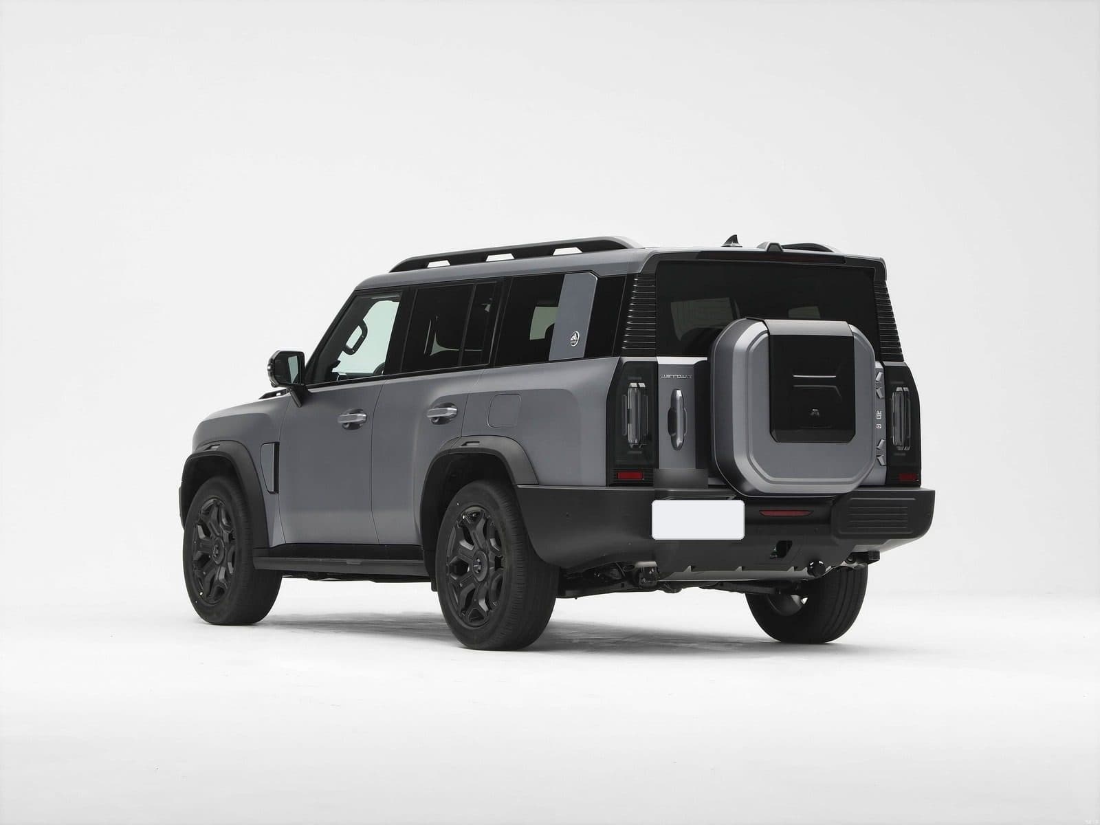 Jetour T2 rear three-quarter view with spare wheel carrier